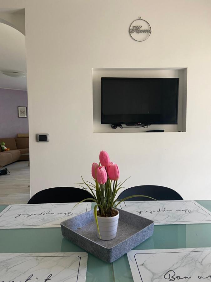 Caserma Guelfa - Casa Vacanza Chiarina Сан-Бенедетто-дель-Тронто Экстерьер фото