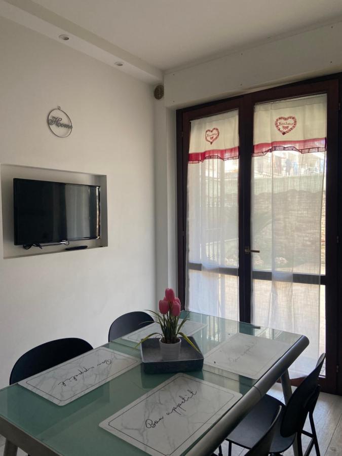Caserma Guelfa - Casa Vacanza Chiarina Сан-Бенедетто-дель-Тронто Экстерьер фото